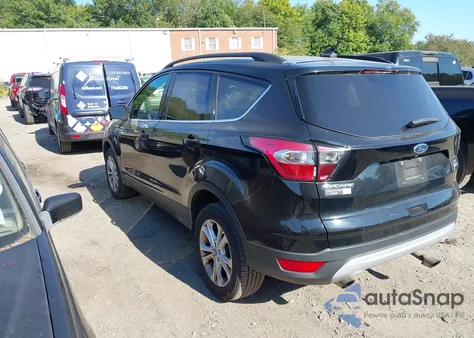 2018 Ford Escape Se z USA, uszkodzony, nr VIN 1FMCU9GD1JUD40133
